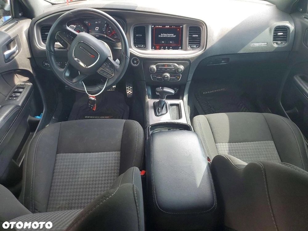Dodge Charger - 8
