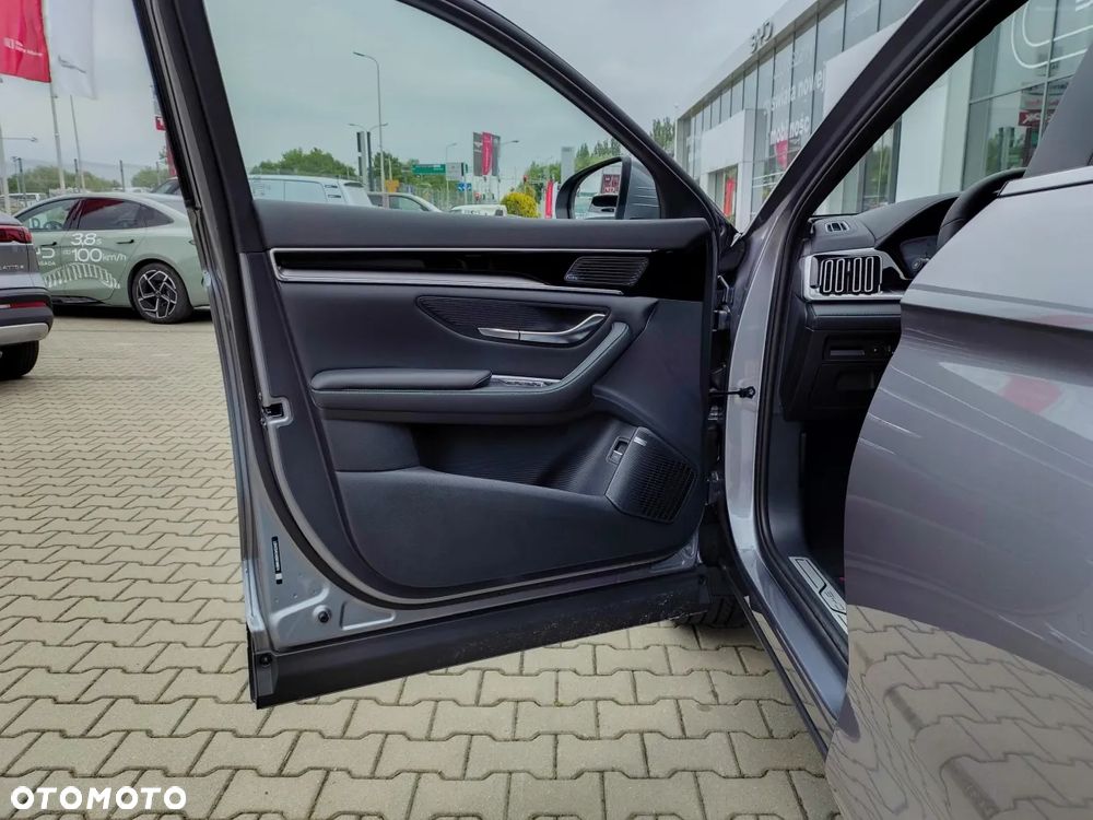 BYD Seal U 1.5T Design AWD - 40