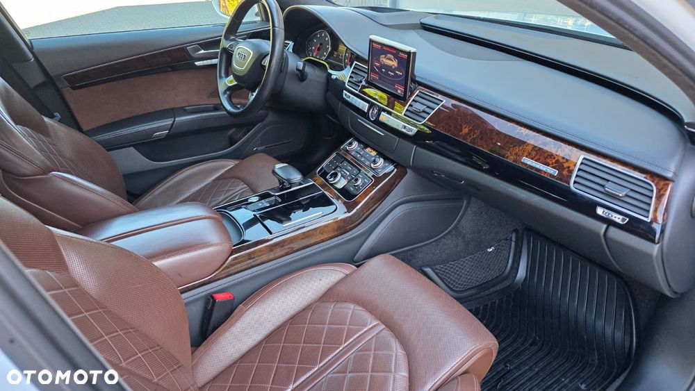 Audi A8 - 16
