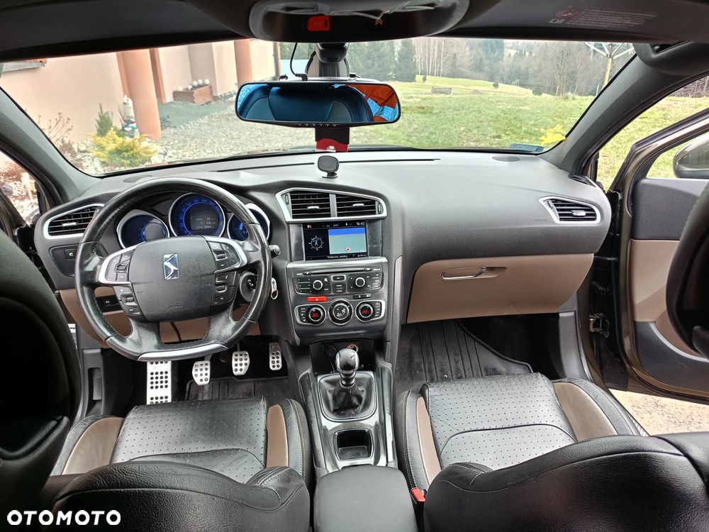 Citroën DS4 1.6 THP SportChic - 10