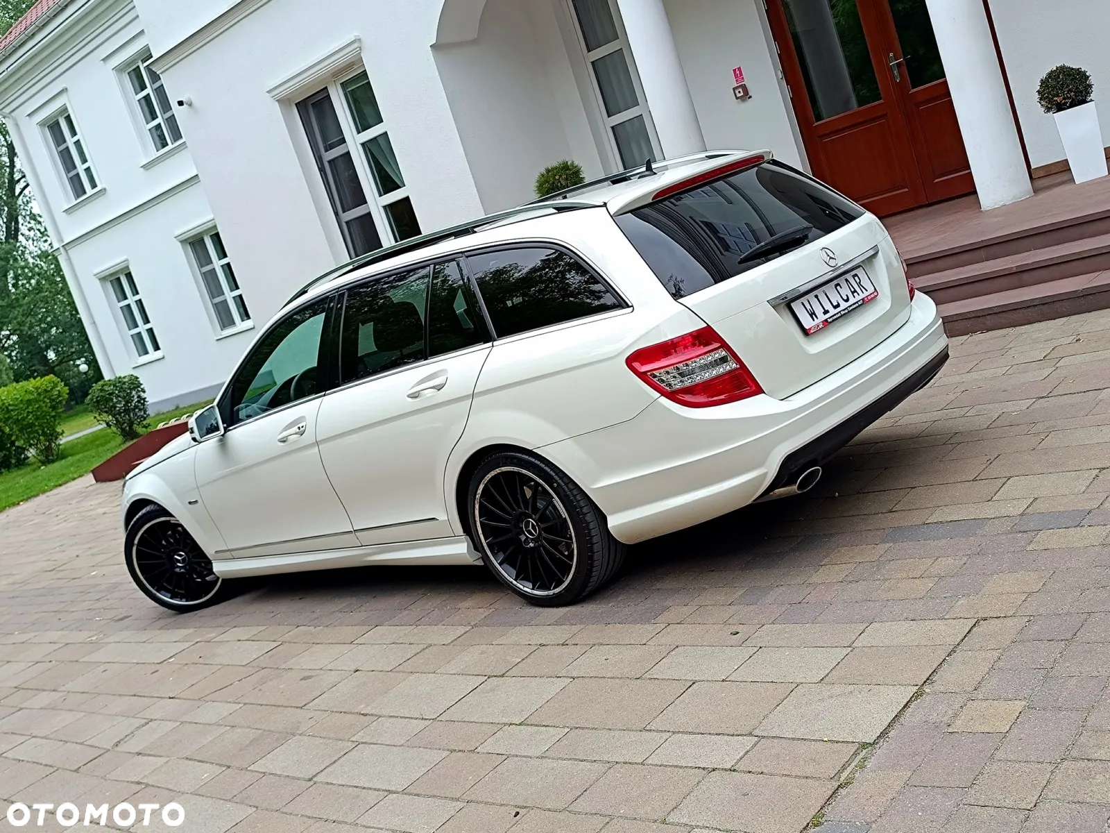 Mercedes-Benz Klasa C 220 (BlueTEC) d BlueEFFICIENCY Edition 7G-TRONIC AMG Line - 11