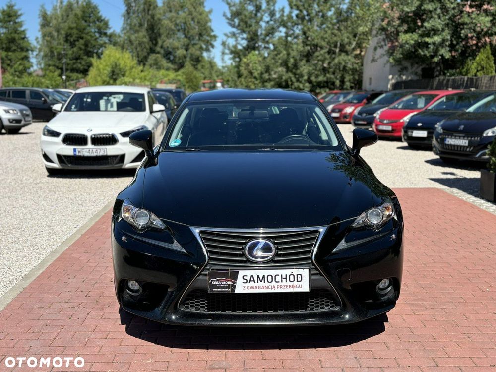 Lexus IS - 5