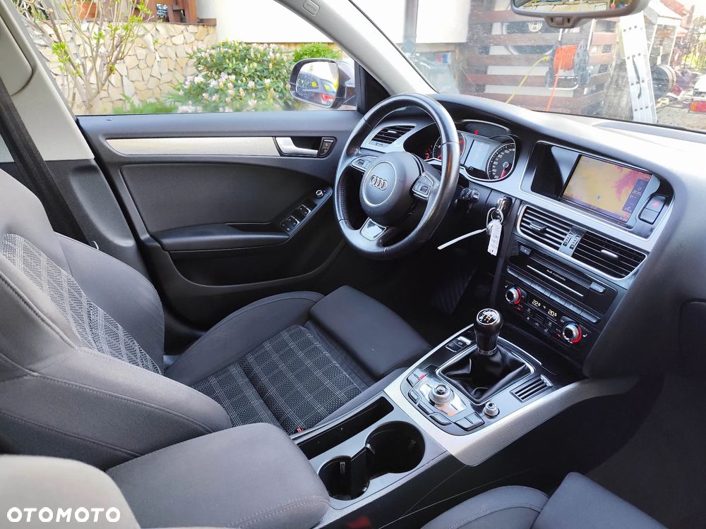 Audi A4 Avant 2.0 TDI - 6