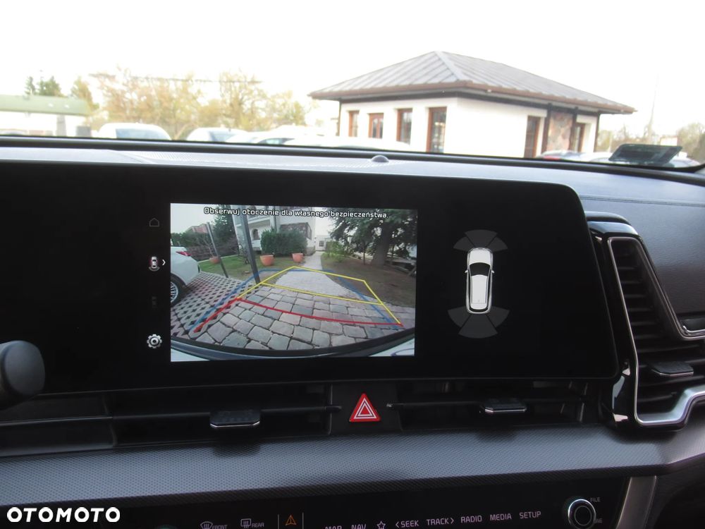 Kia Sportage 1.6 T-GDI MHEV Business Line 2WD DCT - 19