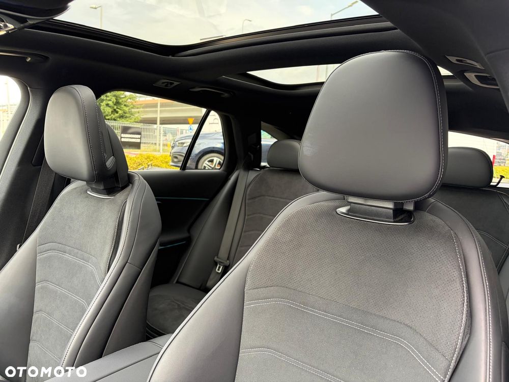 Mercedes-Benz Klasa E 300 de PHEV 4-Matic AMG 9G-Tronic - 20