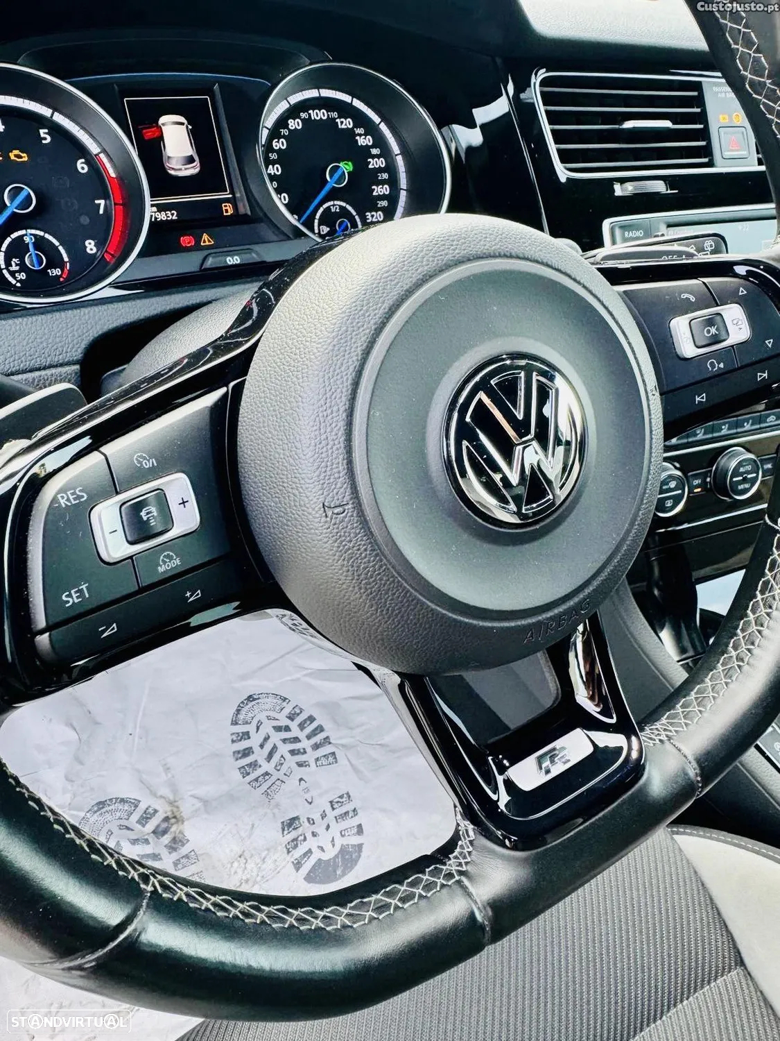 VW Golf - 13