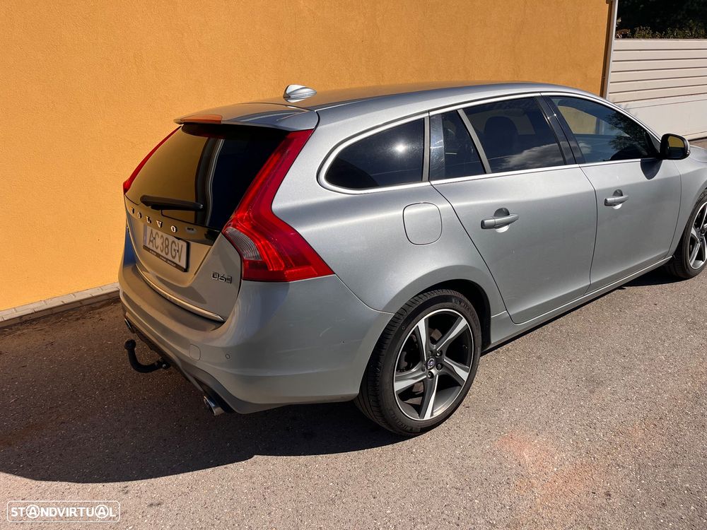 Volvo V60 D6 Twin Engine Geartronic RDesign - 10