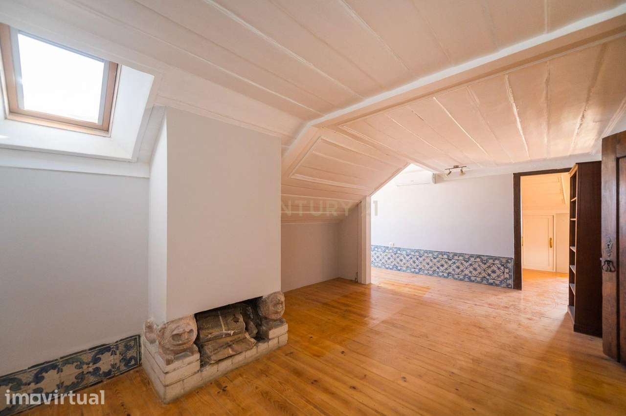 Excelente Apartamento T2 | Janelas Verdes - Grande imagem: 3/39
