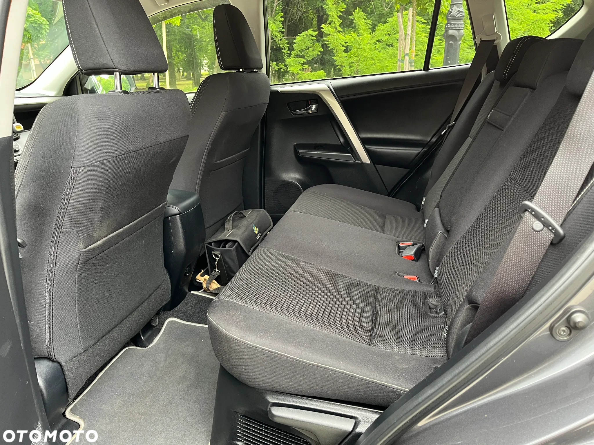 Toyota RAV4 - 12