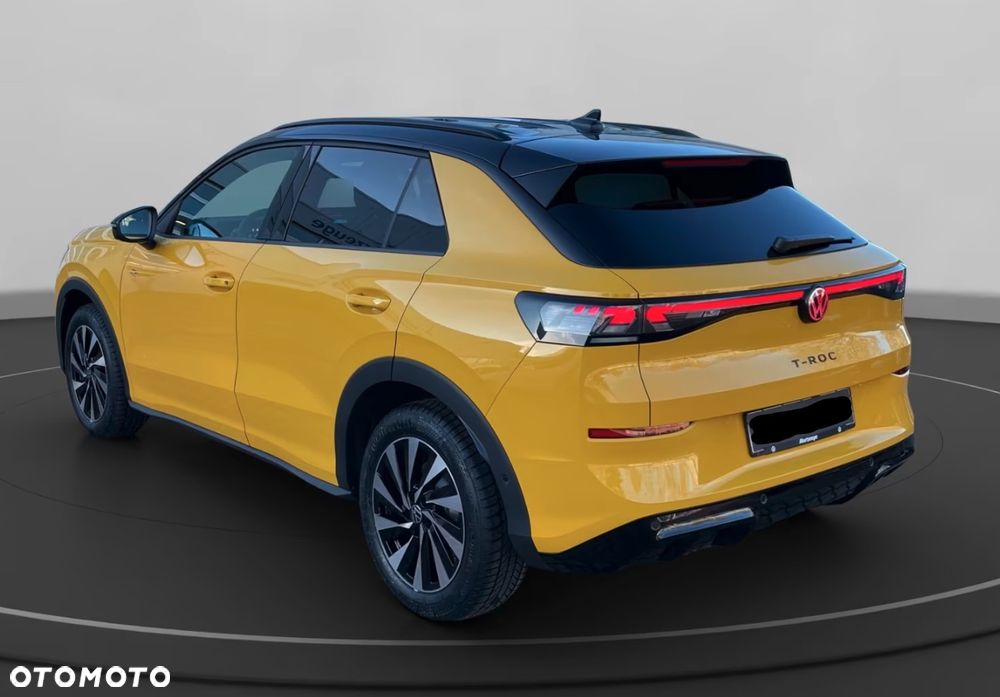 Volkswagen T-Roc - 3