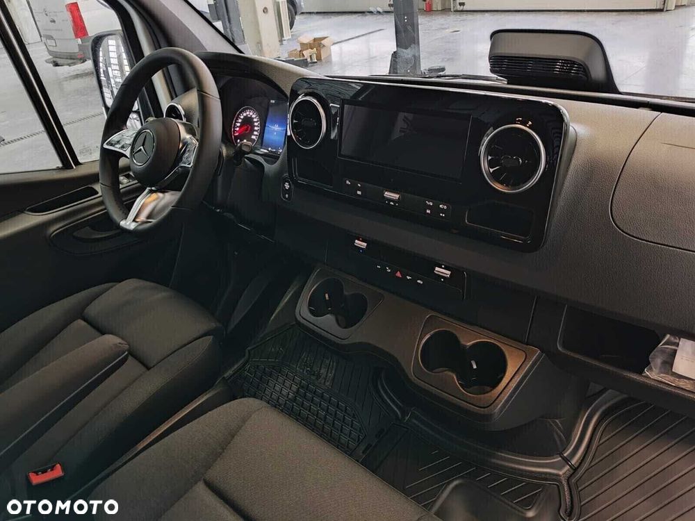 Mercedes-Benz Sprinter 317 cdi L3H2 - 13