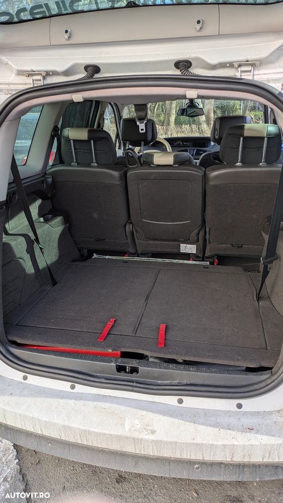 Renault Grand Scenic 1.6 dCi Stop&Start Energy Privilege - 10