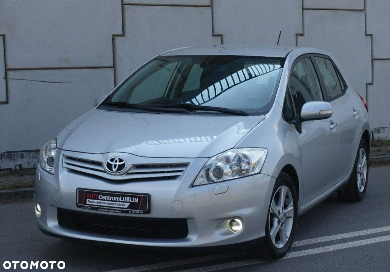 Toyota Auris - 6