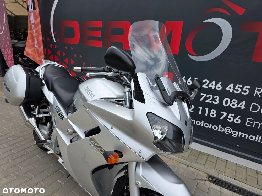 Yamaha FJR - 25