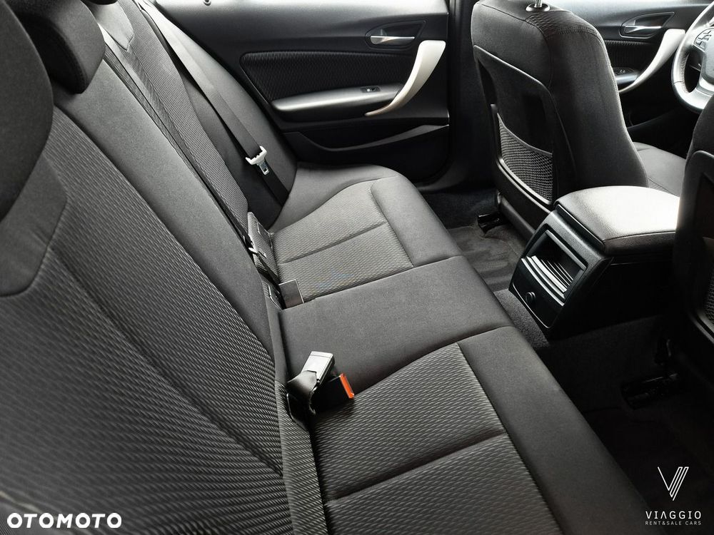 BMW Seria 1 118i Advantage - 19