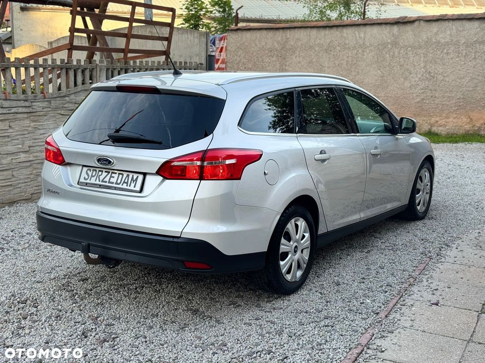 Ford Focus - 9