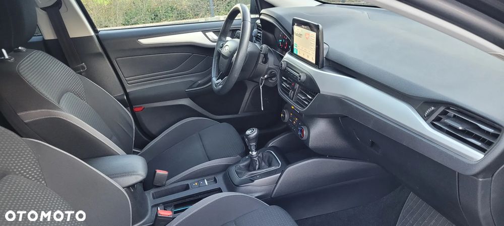 Ford Focus - 16