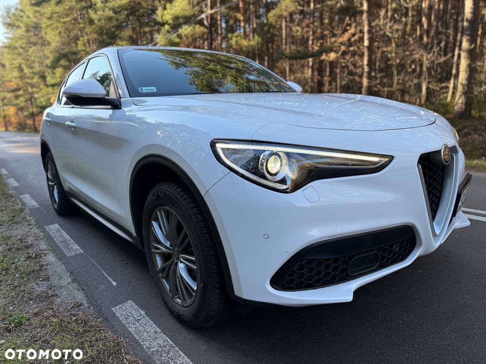 Alfa Romeo Stelvio 2.0 Turbo Sprint Q4 - 11
