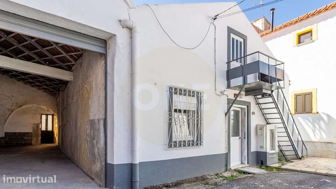 Moradia T2 + T1 | Garagem | Sótão - Grande imagem: 4/29