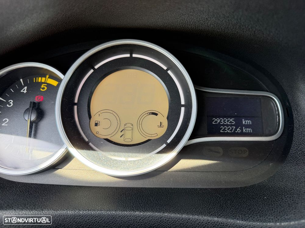 Renault Mégane 1.5 dCi Dynamique - 13