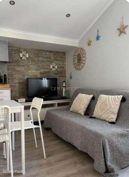 T0 + 1  Mobilado e Equipado, em Sesimbra, Com Vista Mar, a menos de 50 - Grande imagem: 3/23