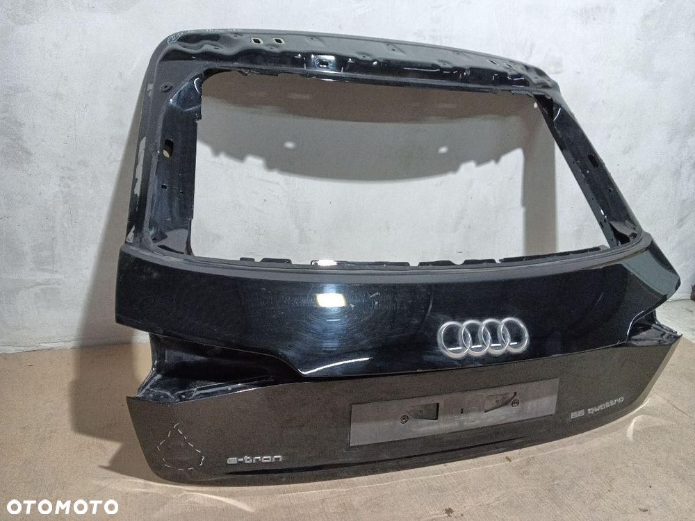TYLNA KLAPA BAGAŻNIKA AUDI E-TRON 4KE - 2