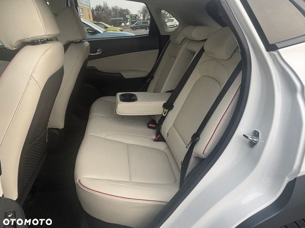 Hyundai Kona 1.6 T-GDI Premium 4WD DCT - 35