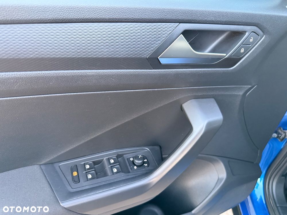 Volkswagen T-Roc 1.6 TDI SCR DPF IQ Drive - 31