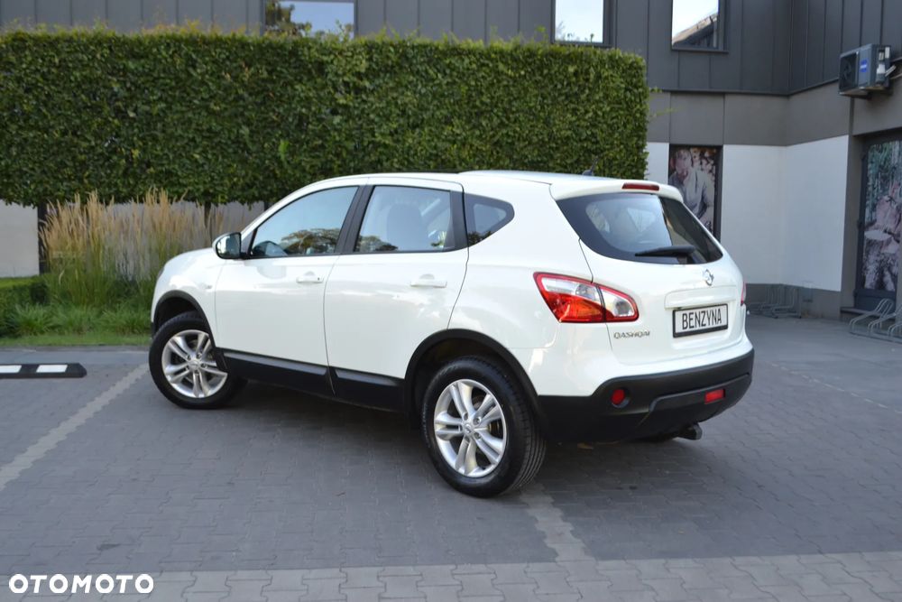 Nissan Qashqai - 4