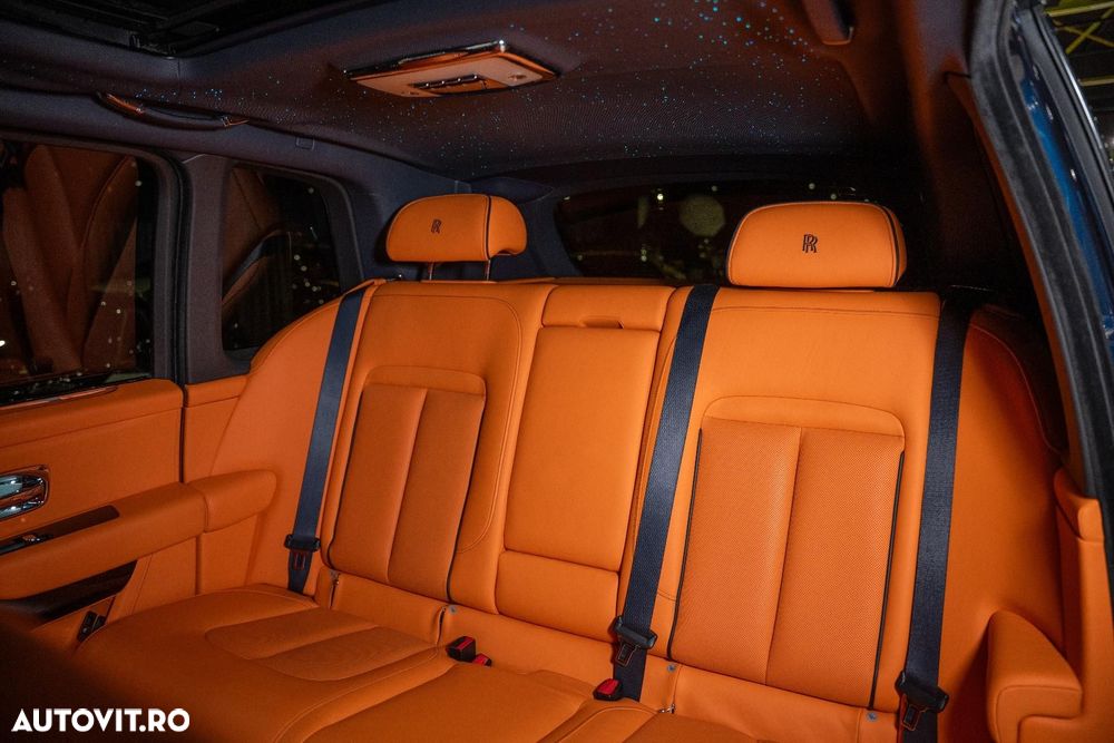Rolls-Royce Cullinan - 15