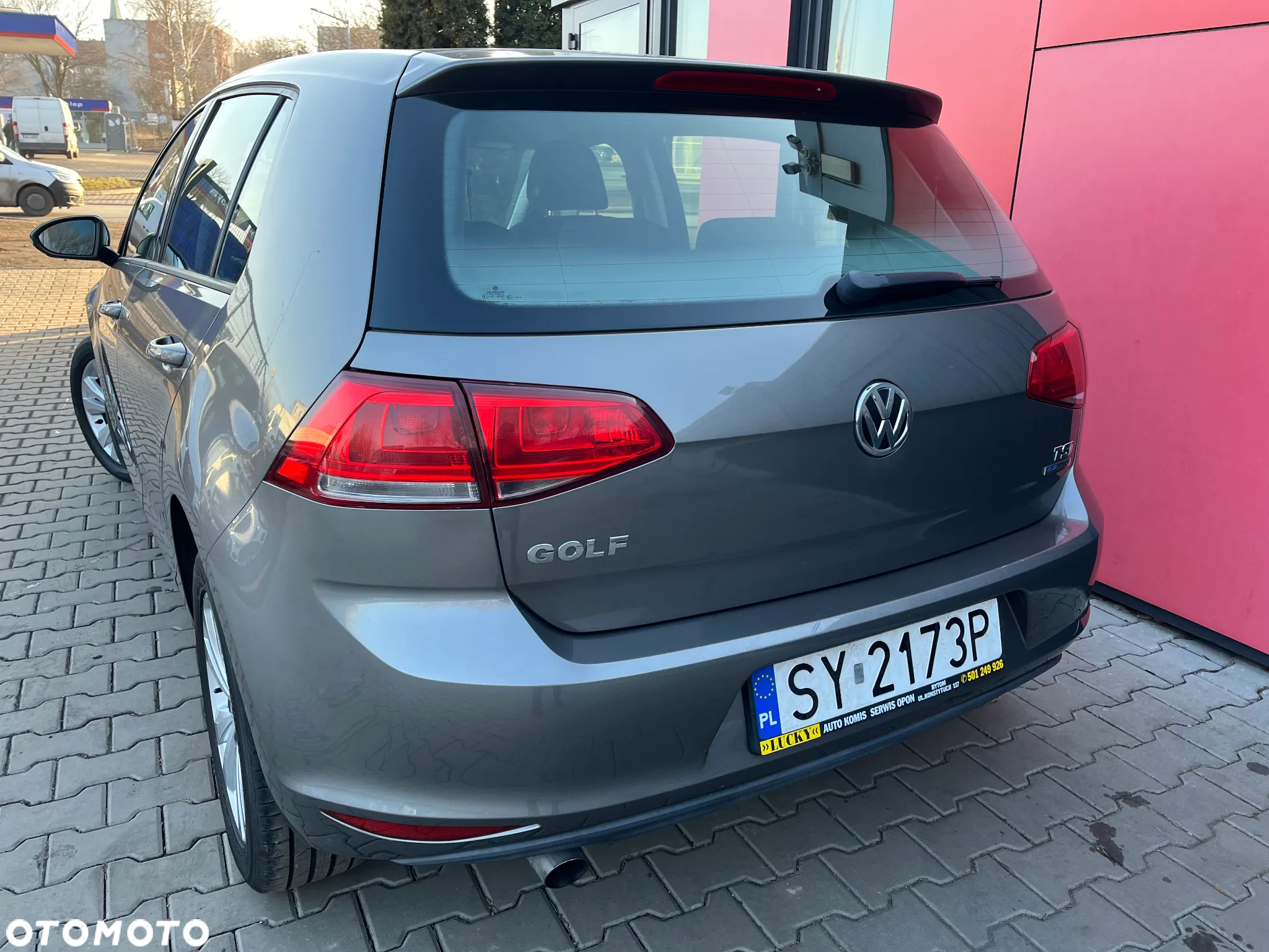 Volkswagen Golf VII 1.2 TSI BMT Comfortline - 6