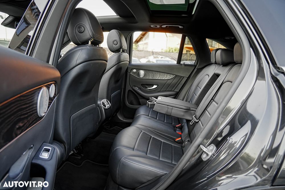 Mercedes-Benz GLC 220 d 4Matic 9G-TRONIC AMG Line - 18