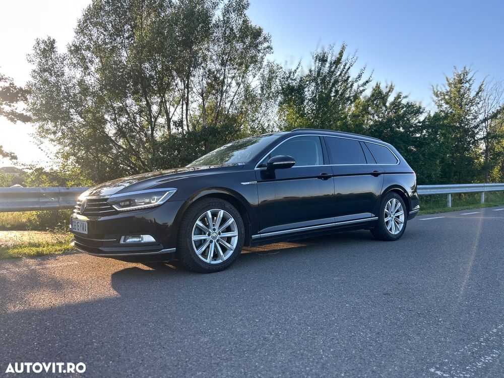 Volkswagen Passat - 1