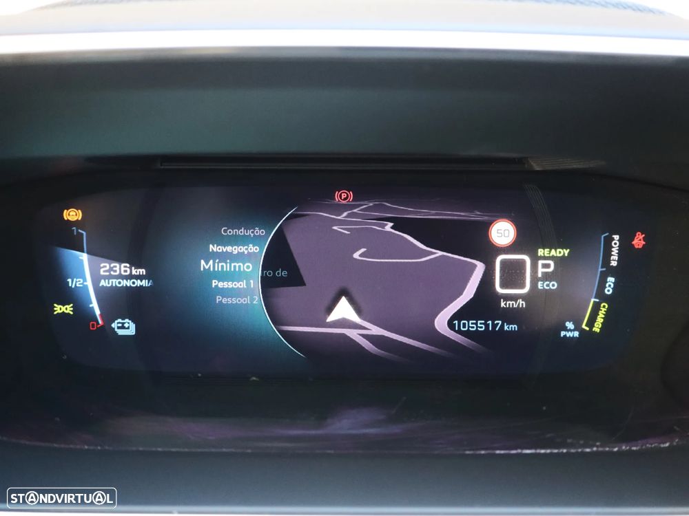 Peugeot e-208 Allure - 18