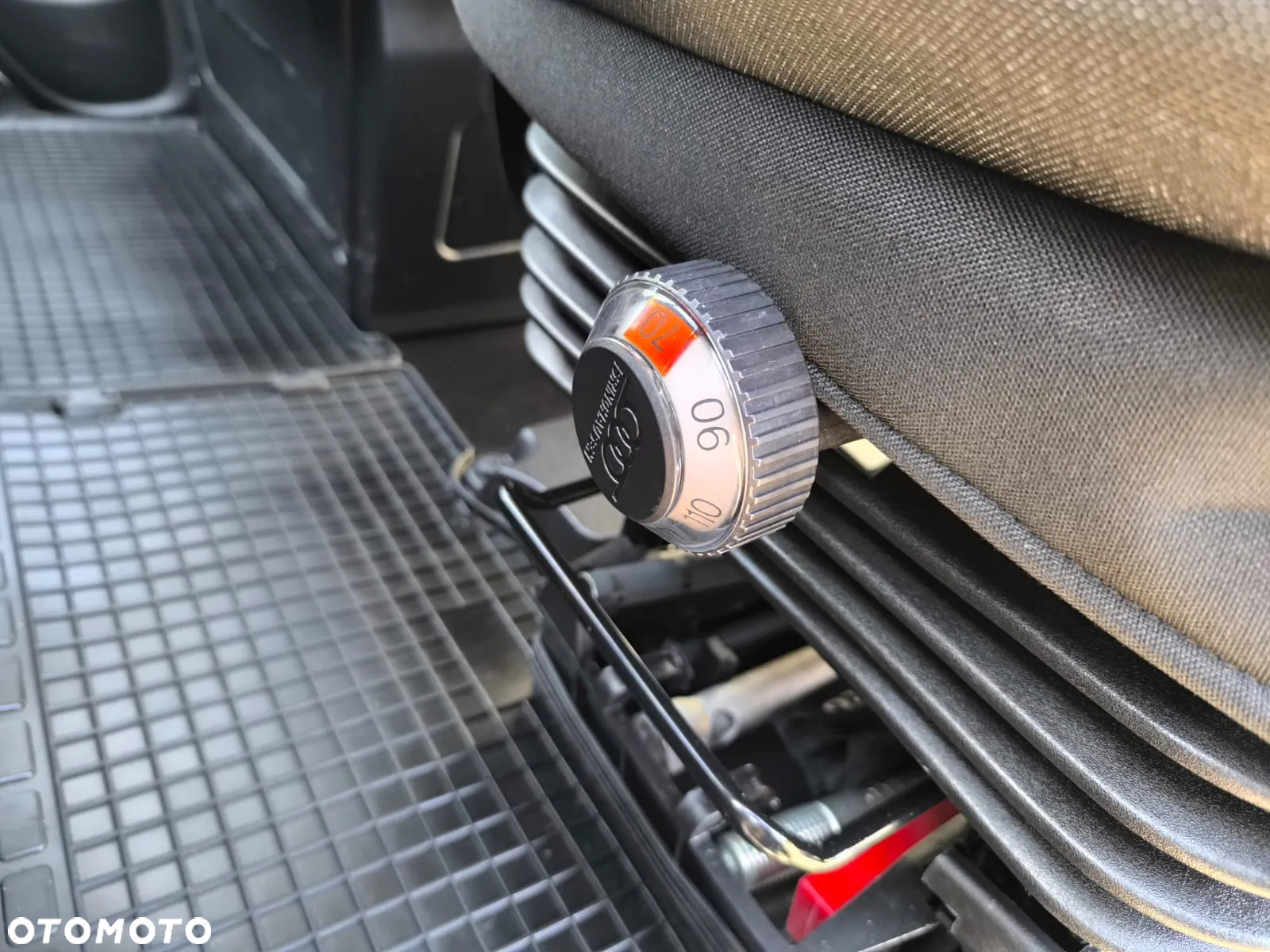 Iveco Daily 70C21 WINDA 1500kg! Kontener/Izoterma 8 Palet! Automat, Stan Idealny! - 27