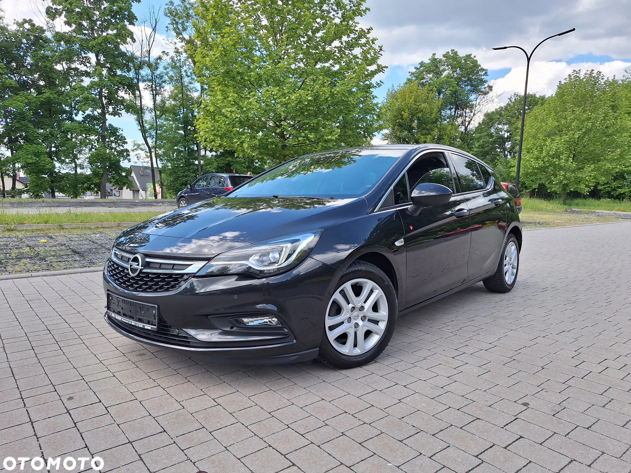 Opel Astra 1.4 Turbo Innovation - 2