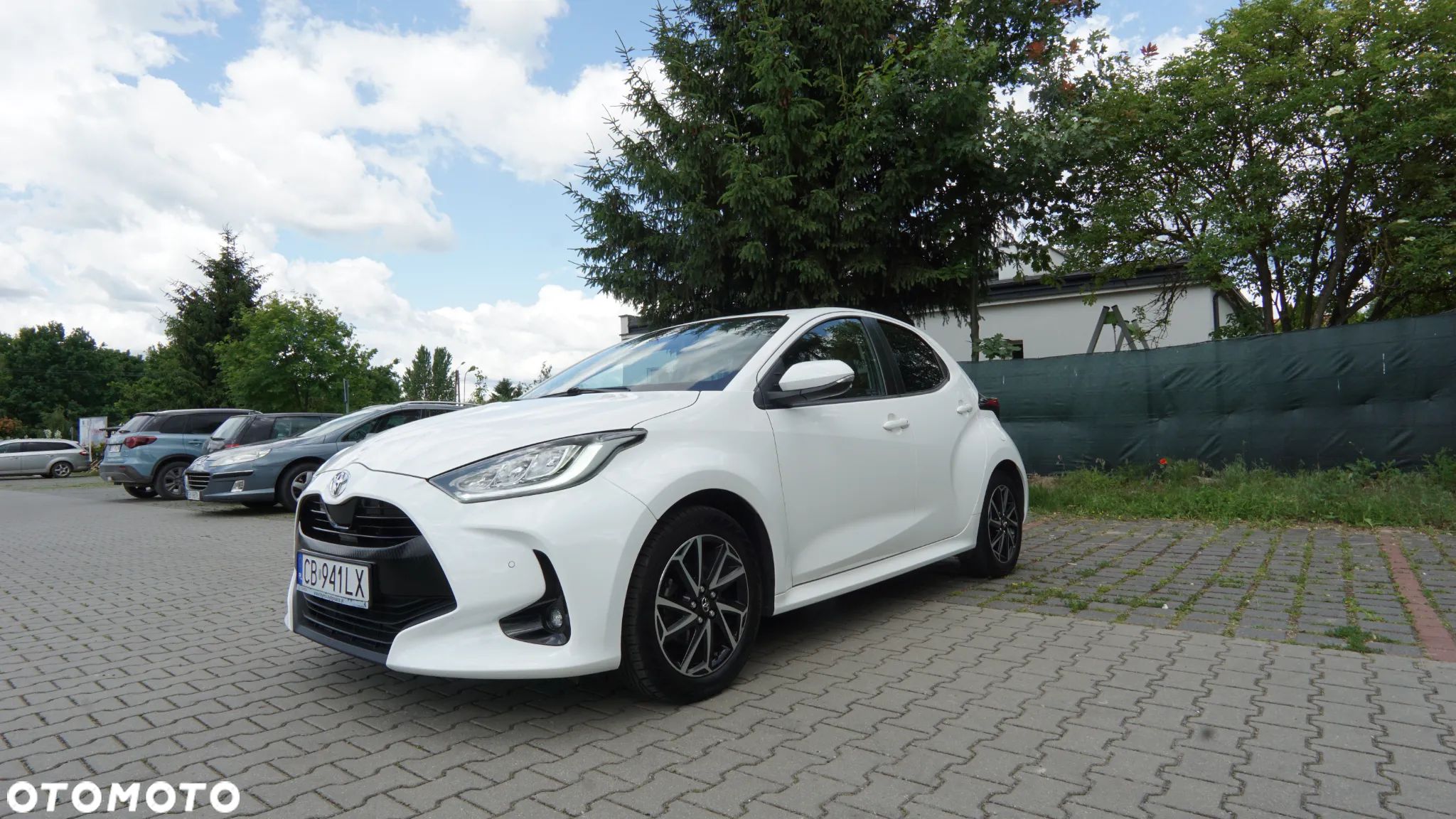 Toyota Yaris 1.5 Comfort - 1