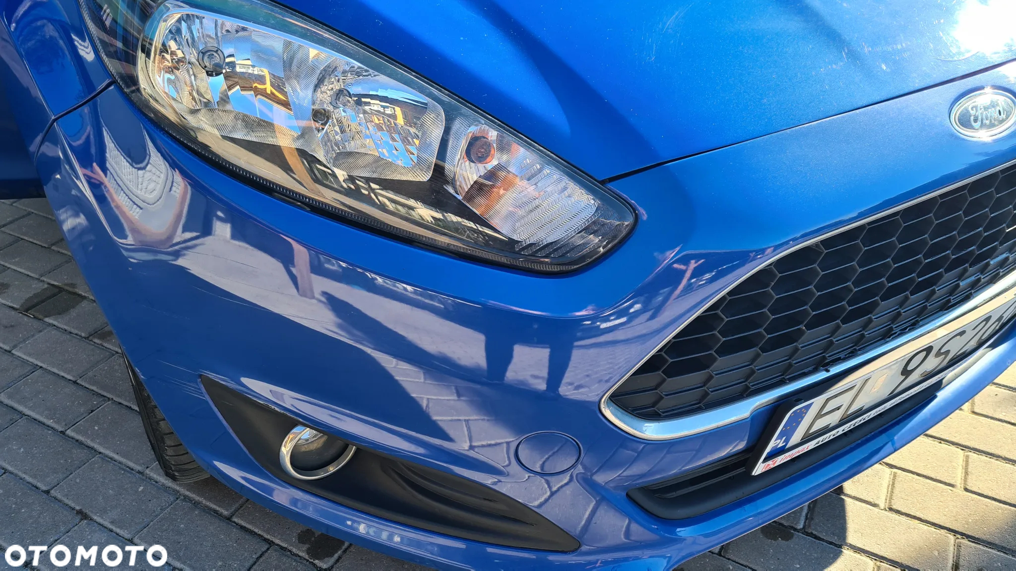 Ford Fiesta 1.0 EcoBoost Titanium - 4