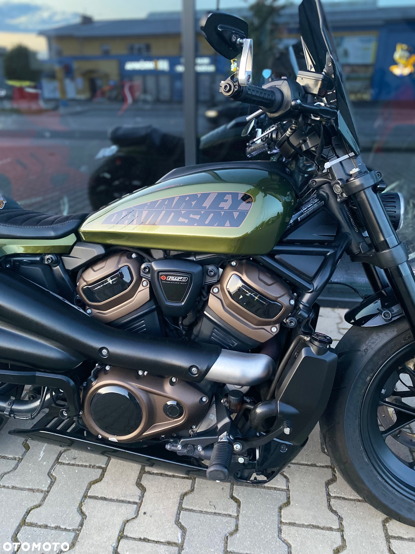Harley-Davidson Sportster - 3