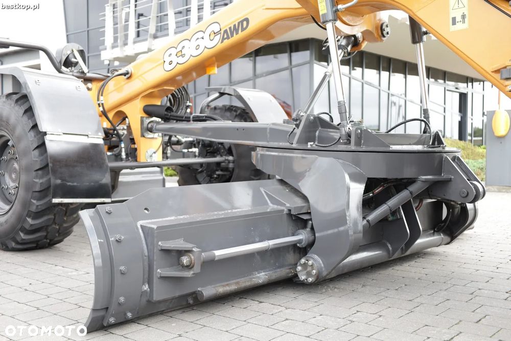 Case 836C AWD - 17