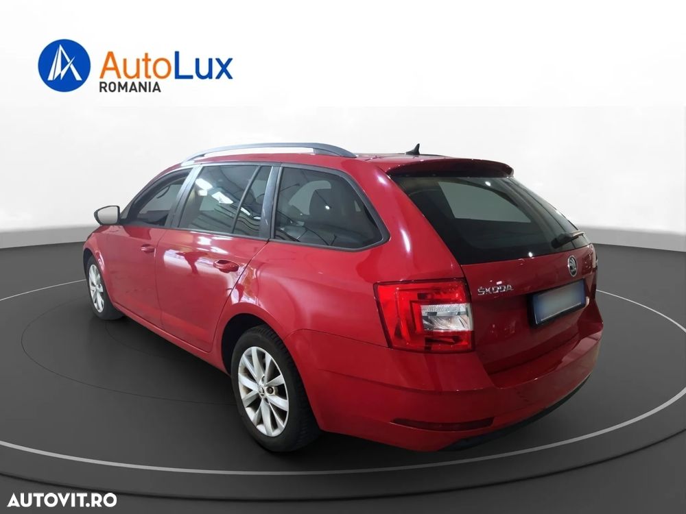 SKODA Octavia 2019 — imagine 3