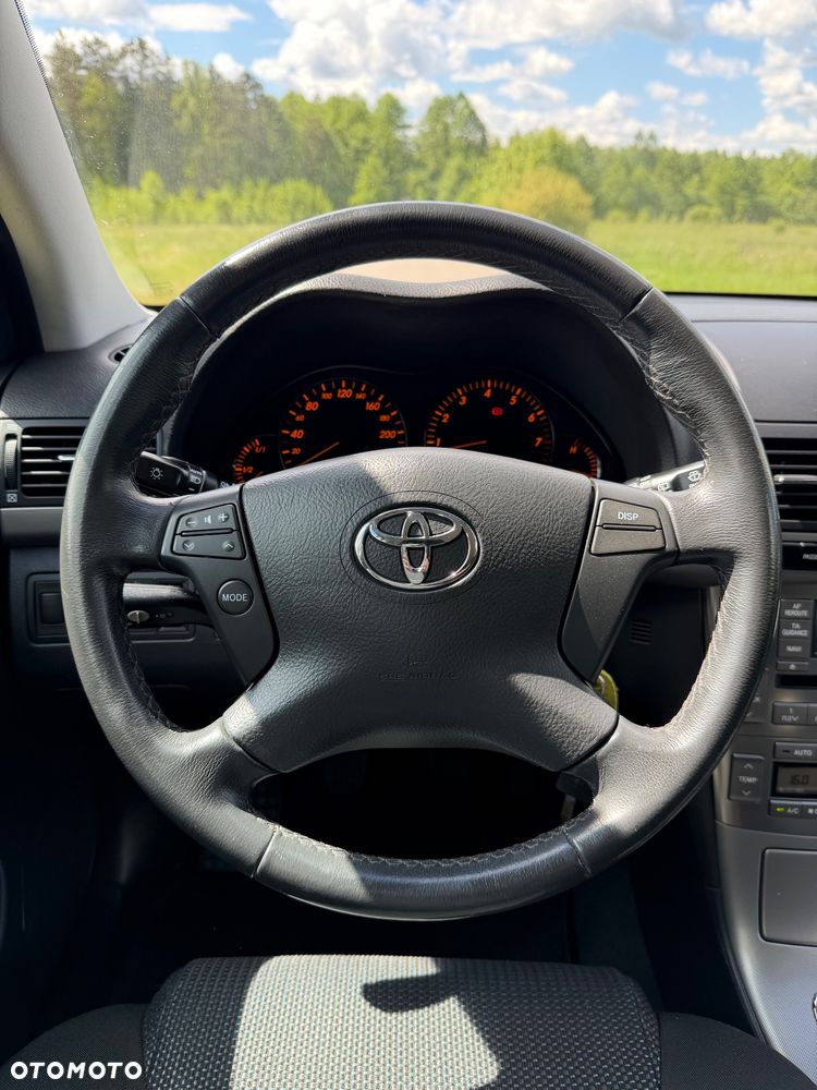 Toyota Avensis 1.8 VVT-i Edition - 18