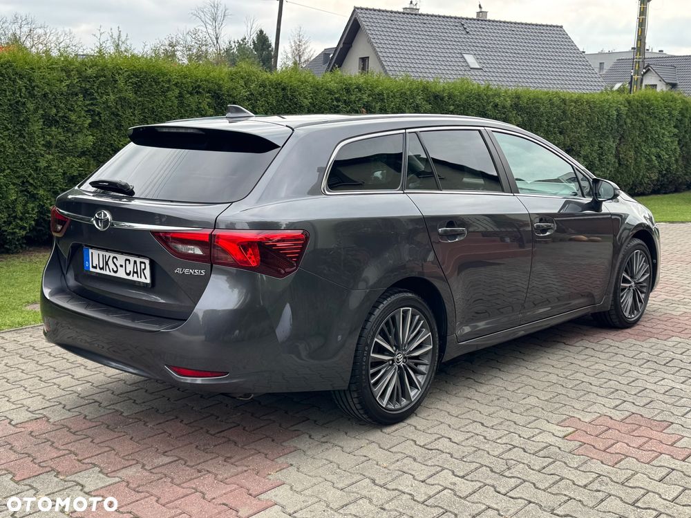 Toyota Avensis Touring Sports 1.8 Edition S+ - 8