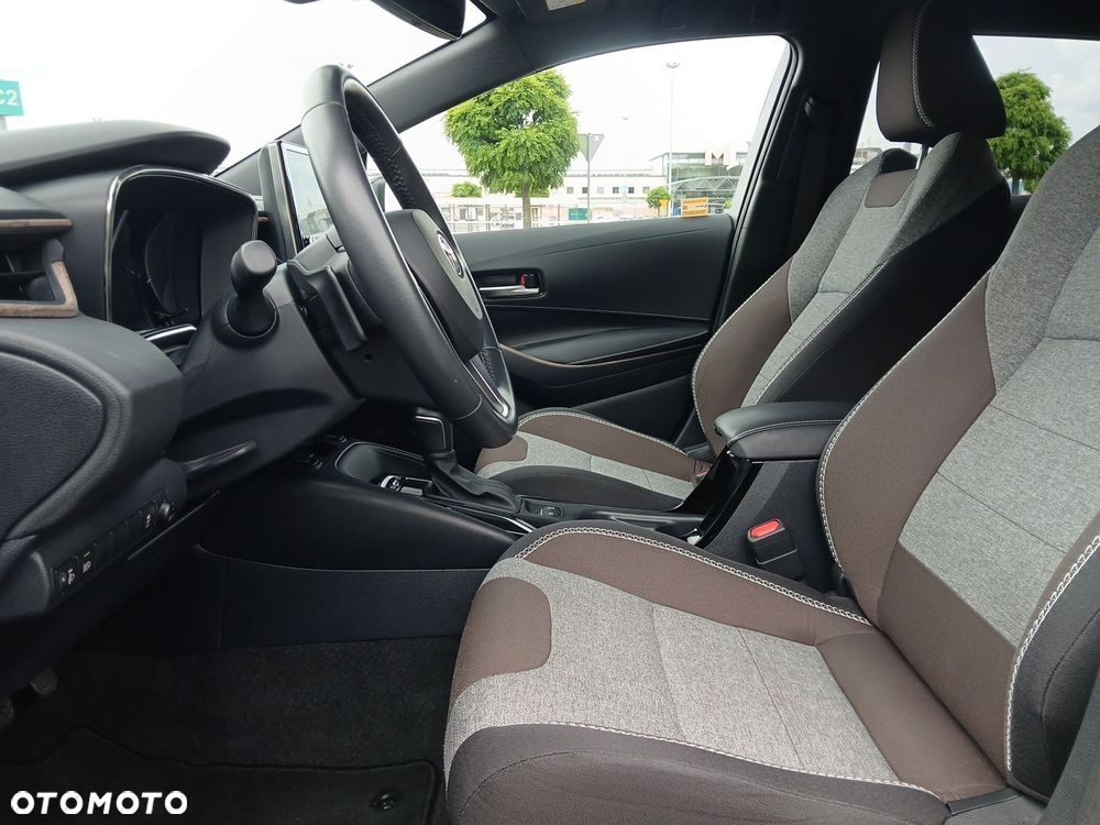 Toyota Corolla 2.0 Hybrid Trek - 15