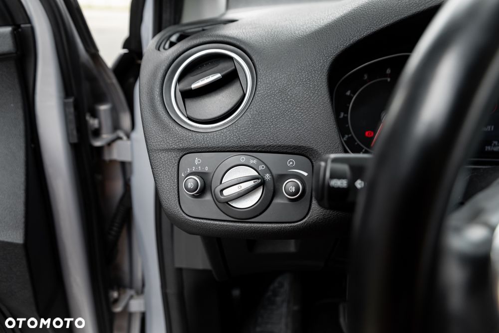 Ford Mondeo SW 2.2 TDCi Trend - 27