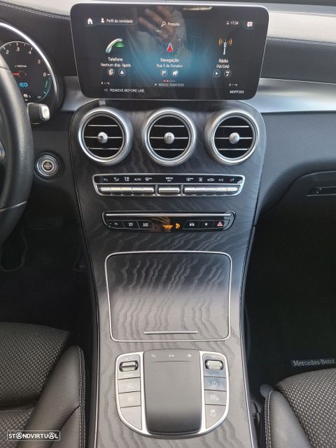 Mercedes-Benz GLC 300 de 4Matic 9G-TRONIC AMG Line - 11