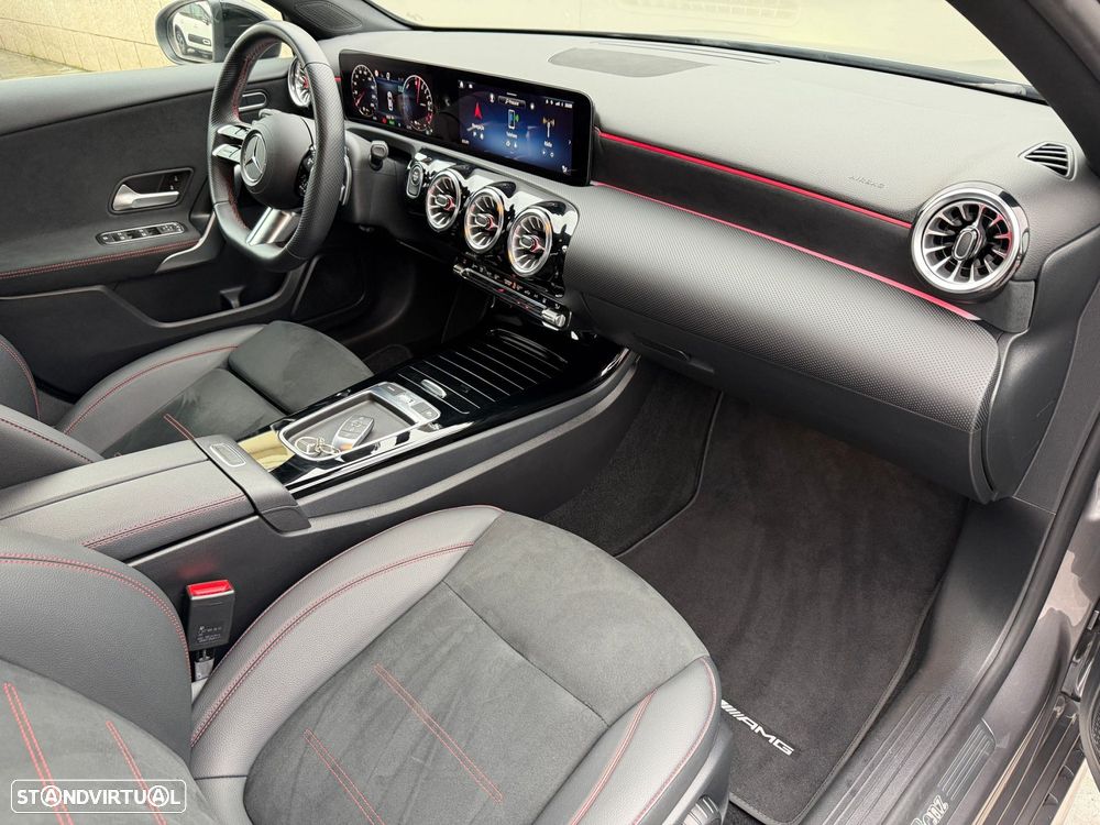 Mercedes-Benz A 250 Limousine e AMG Line - 9