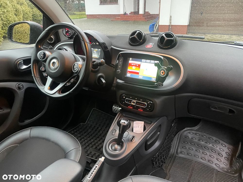 Smart Fortwo Brabus twinamic BRABUS edition asphaltgold - 28