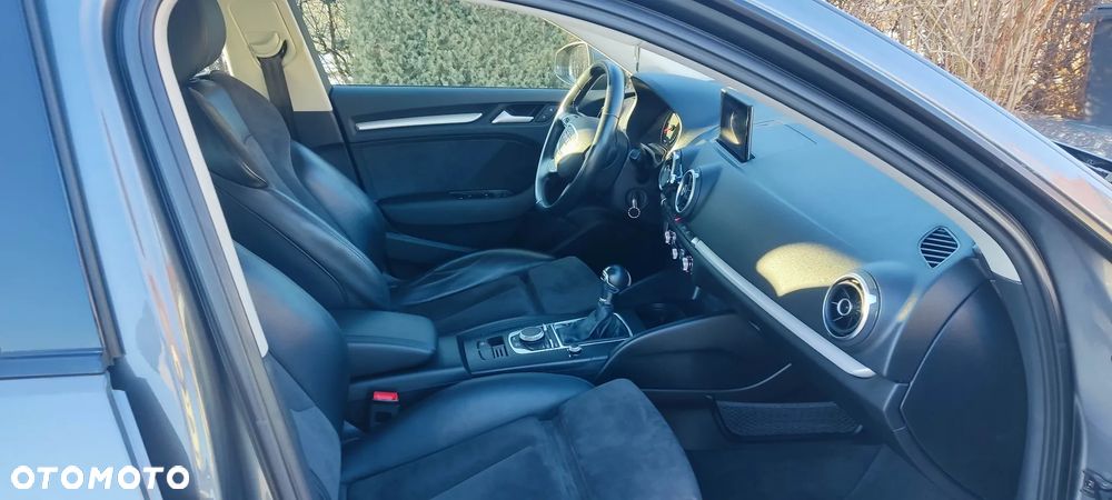 Audi A3 Sportback 2.0 TDI S tronic - 22