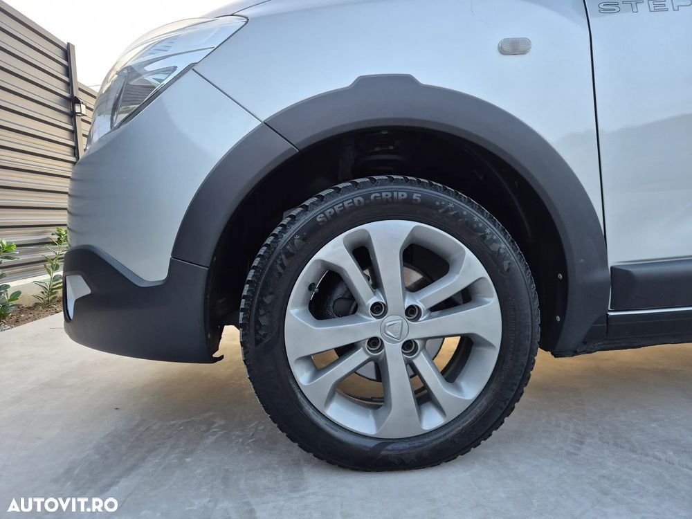 Dacia Dokker dCi 90 Stepway - 23